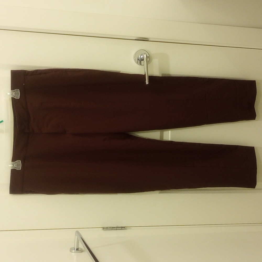NWOT Mondetta Women Work Travel Pants Size 14 Deep Maroon